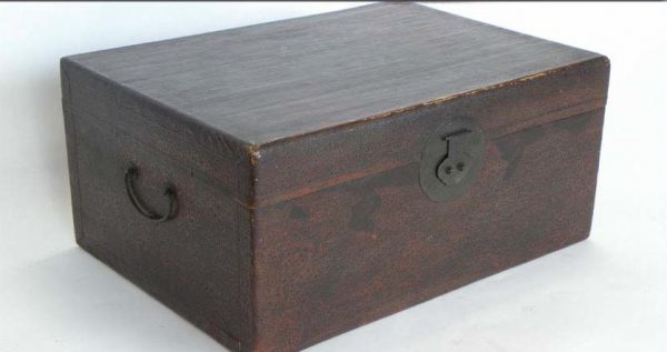 Vellum Trunk, Jiangsu Province, China, Mid 19th Century