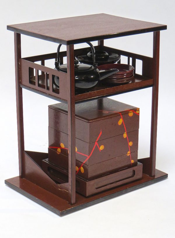 Lacquered Jubako Set