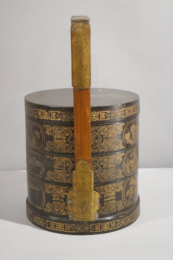 Lacquered Gilt Wedding Basket - Image 8