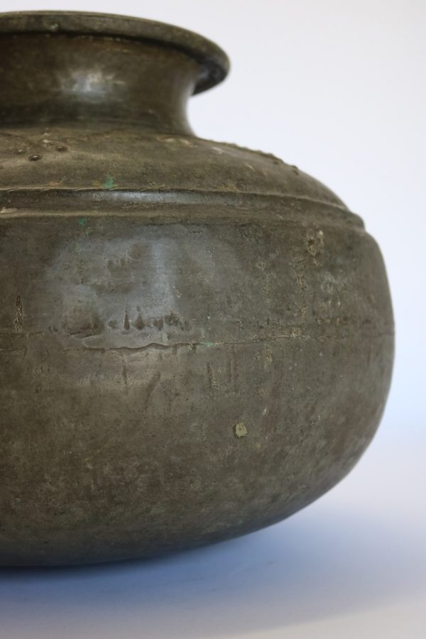 Brass water container from India - Image 6