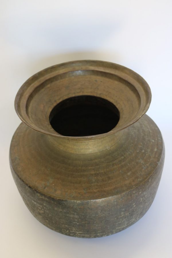 Brass Water container from India - Image 3