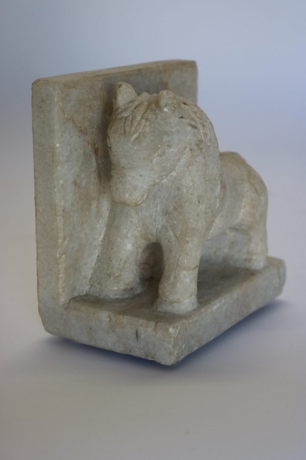 Hand carved white marble figure - Image 3