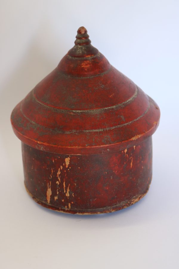 PAinted wood box with lid - Image 3