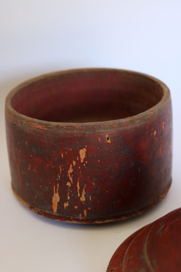 PAinted wood box with lid - Image 6