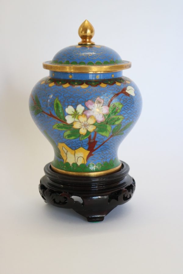 Hand painted cloisonne Jar with wood base from China - Image 9