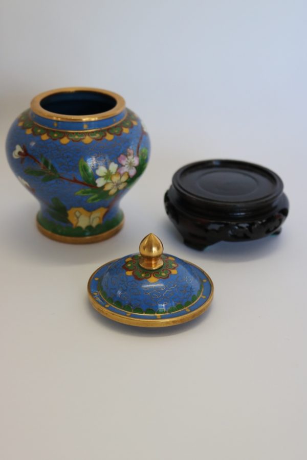 Hand painted cloisonne Jar with wood base from China - Image 3