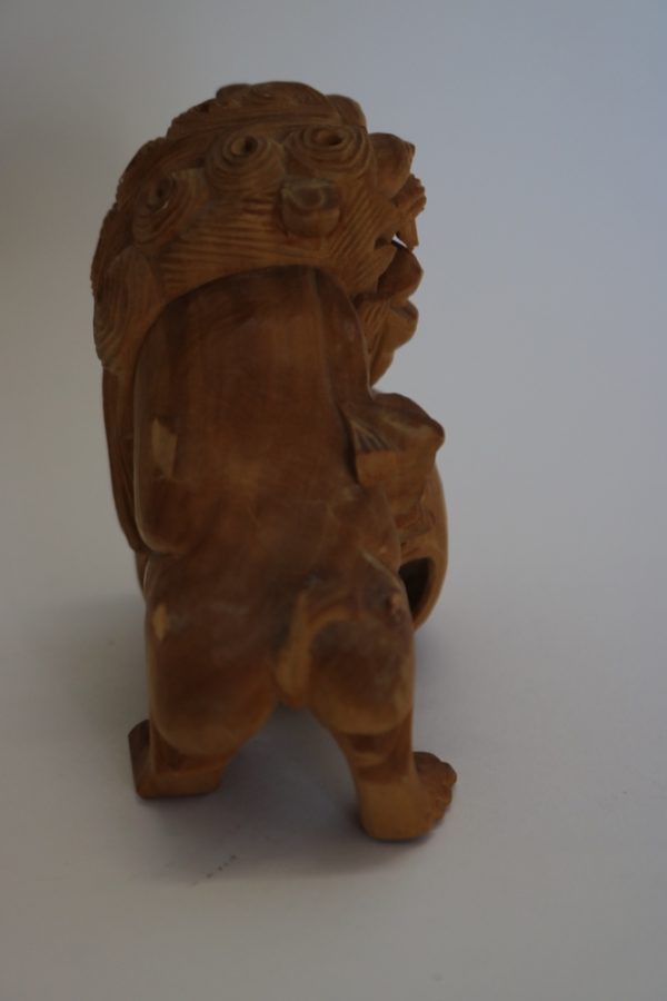 Hand carved wood foo dog from China - Image 5