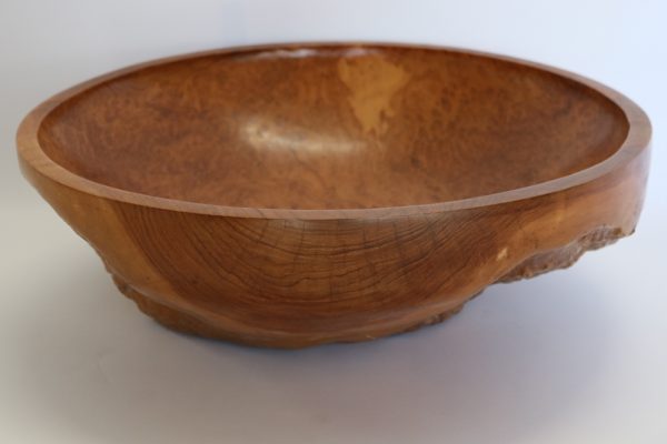 Teak wood hand carved bowl from Cirebon, West Java, Indonesia - Image 3